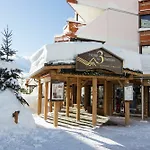 3 Vallees فندق فال تورُن