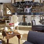 Hotel Des 3 Vallées 4*