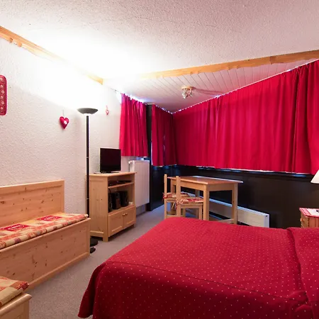 Hotel 3 Vallees 4*