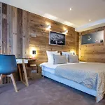 3 Vallees 4*